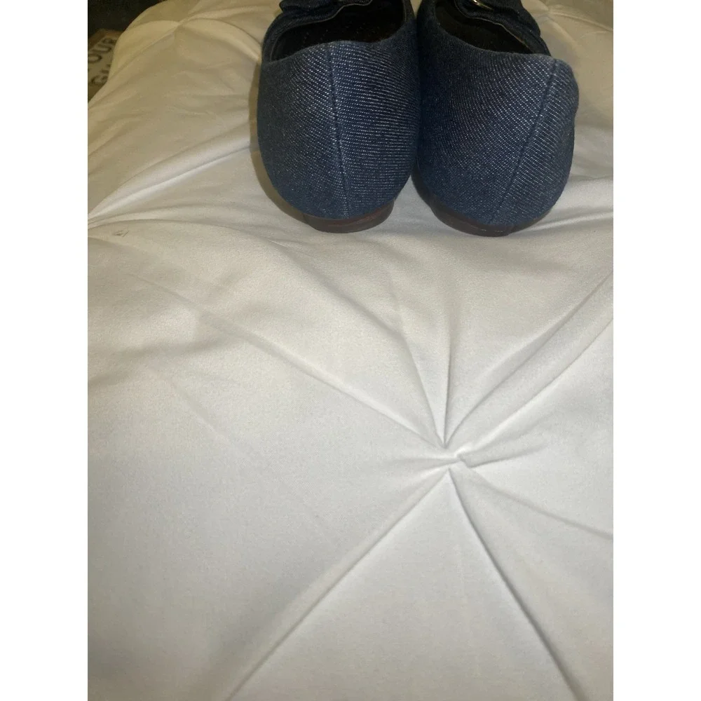 Clarks‎ Artisan Women's 7 Blue Denim Bow Ballet Flats Peep Toe Shoes - Picture 5 of 6